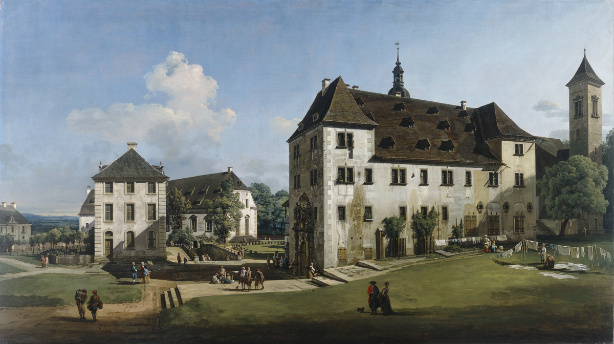 The Fortress of Königstein: Courtyard with the Magdalenenburg